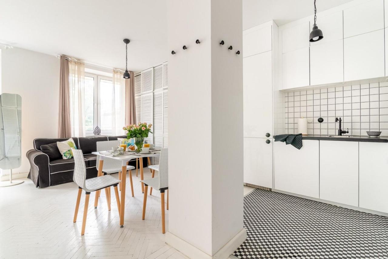 Rent Like Home - Wilcza 22A Warszawa Eksteriør billede